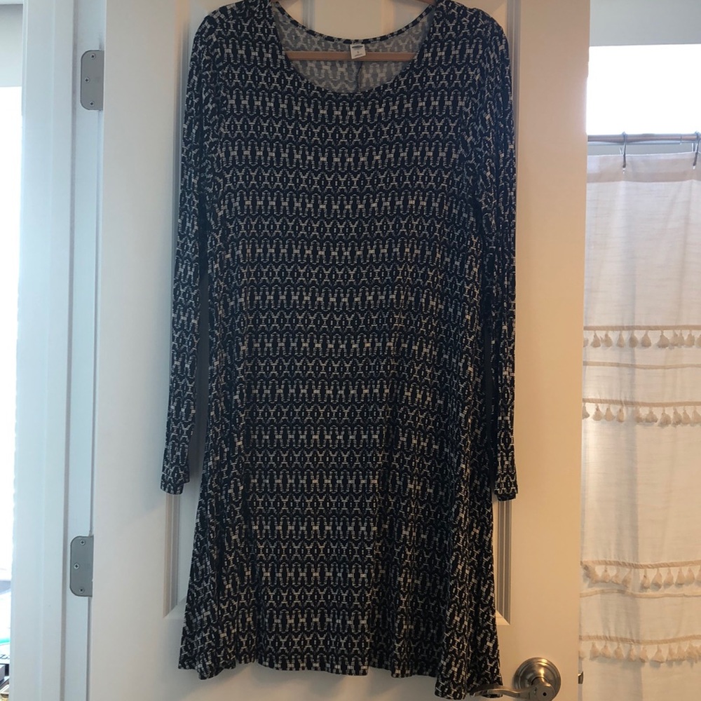 Old Navy patterned swing dress